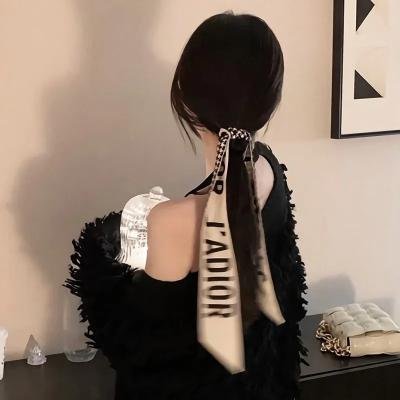 女伯爵